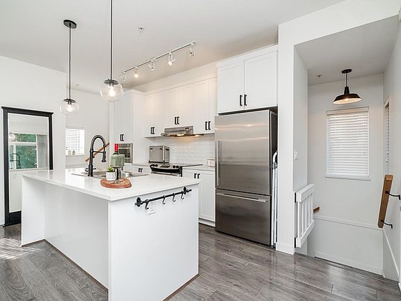 4th image of 7848 209th St #34