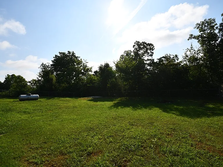 4216 Shady Oak Dr — Photo 13