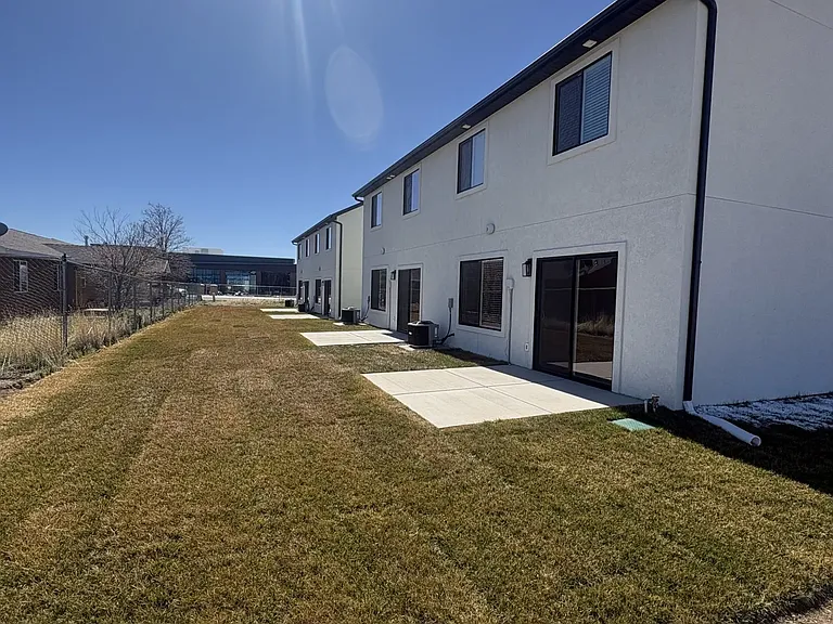 1220 N 275 W — Photo 28