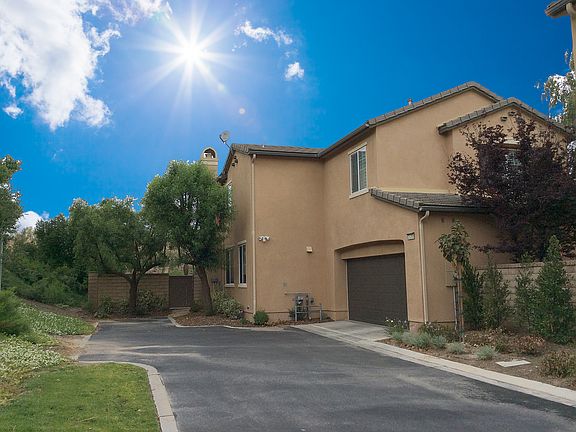 2nd image of 25395 Playa Serena Dr