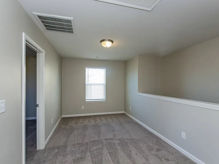913 Cassidy Dr — Photo 10