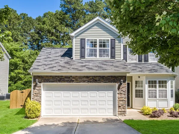 6 Beaver Creek Ln, Durham, NC 27703
