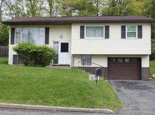 9 Spring St, Binghamton, NY 13903