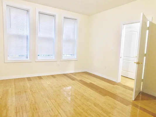 Rented by New York Residence | media 4