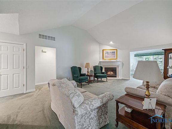 3rd image of 2023 Silverpine Ct