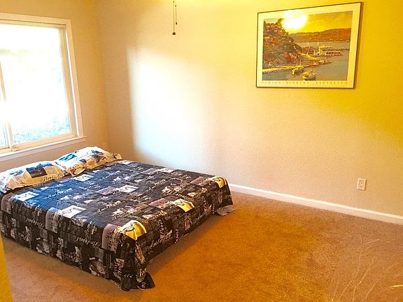 3rd image of 640 Teatree Ct