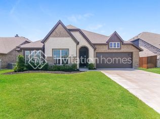 1617 Whispering Trail Dr, Waxahachie, TX 75165
