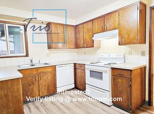 6370 F St, Springfield, OR 97478