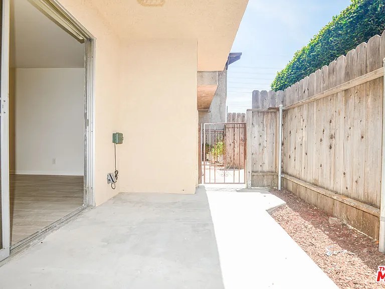 2602 Carnegie Ln #1 — Photo 19