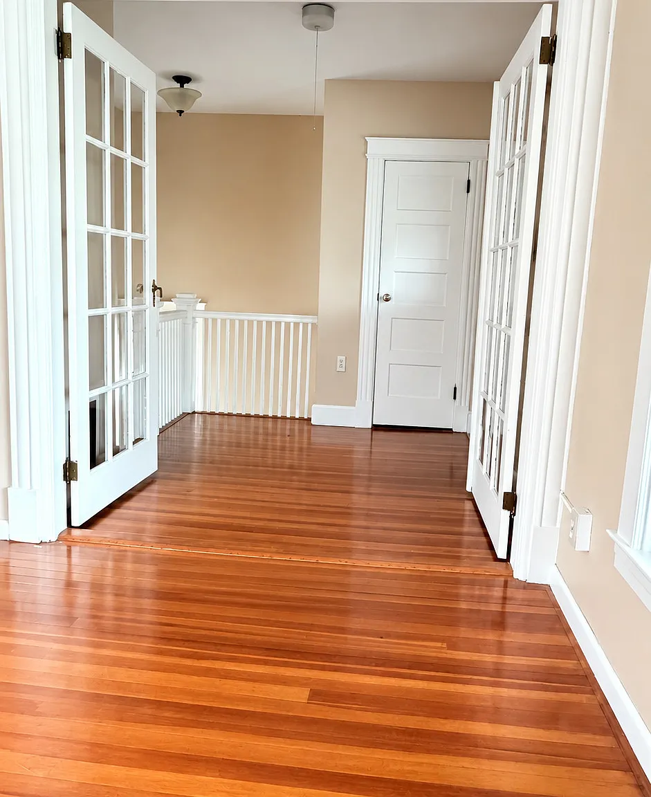 2 bed, 1.0 bath, 1453 sqft, $1,900 — Photo 2