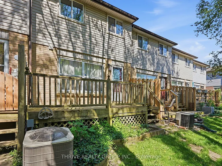 215 Commissioners Rd W #10 — Photo 27