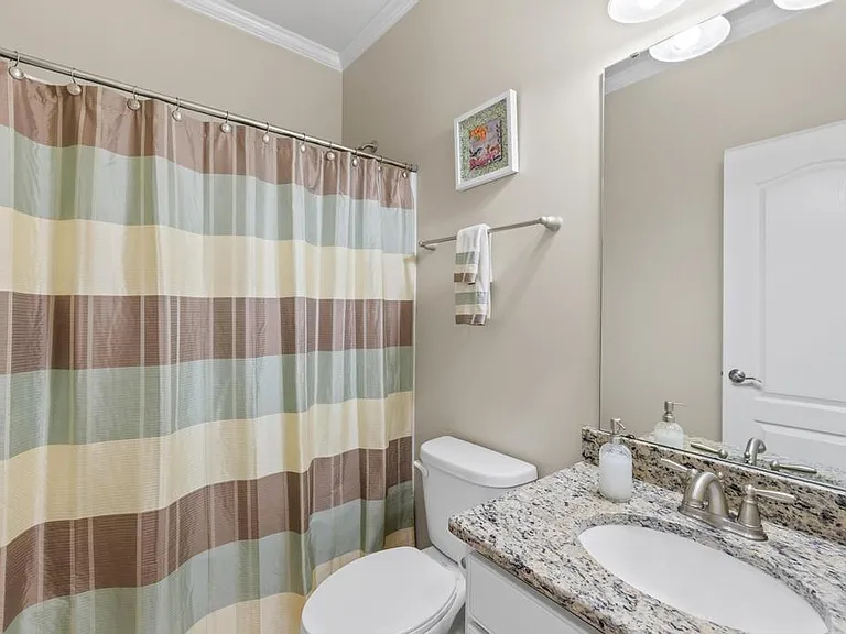 1084 Crescent Moon Dr — Photo 24