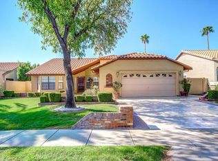 6919 W Utopia Rd, Glendale, AZ 85308