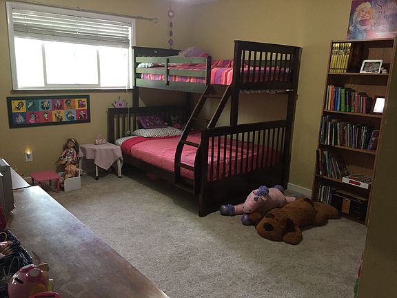 2nd image of 589 Tyson Ave