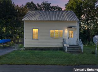 10 Railroad St, Skowhegan, ME 04976