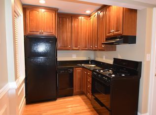 120 D St, Boston, MA 02127