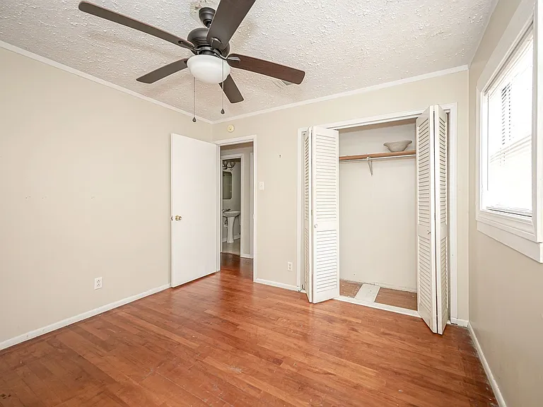 2919 Criswell Ave — Photo 12