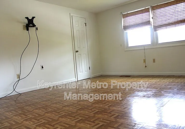 12308 Shelter Ln — Photo 15