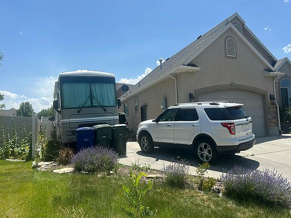 3rd image of 6331 W Ridge Dr