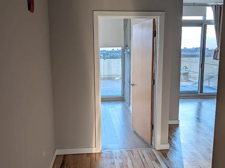 1720 S Michigan Ave #811 — Photo 16