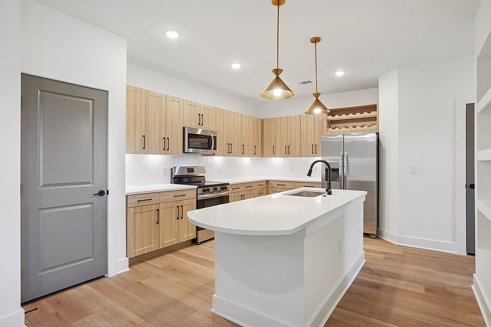 Unit 1309, Unit 1331, Unit 1131, Unit 1132