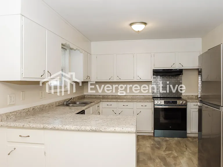 5012 Paden Dr NW — Photo 6