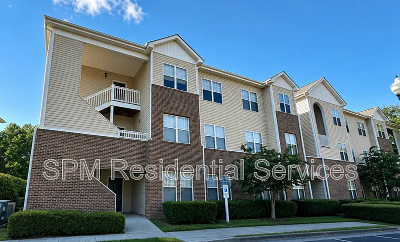 4521 Sagedale Dr #101