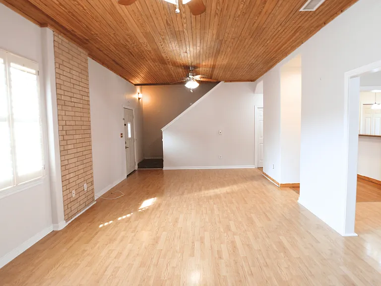 2445 Monarch Dr #1603 — Photo 5