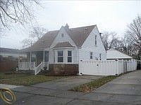 1st image of 1084 Poplar Ct