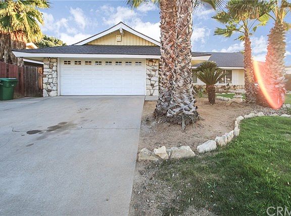 5th image of 25109 Lamayo Ave