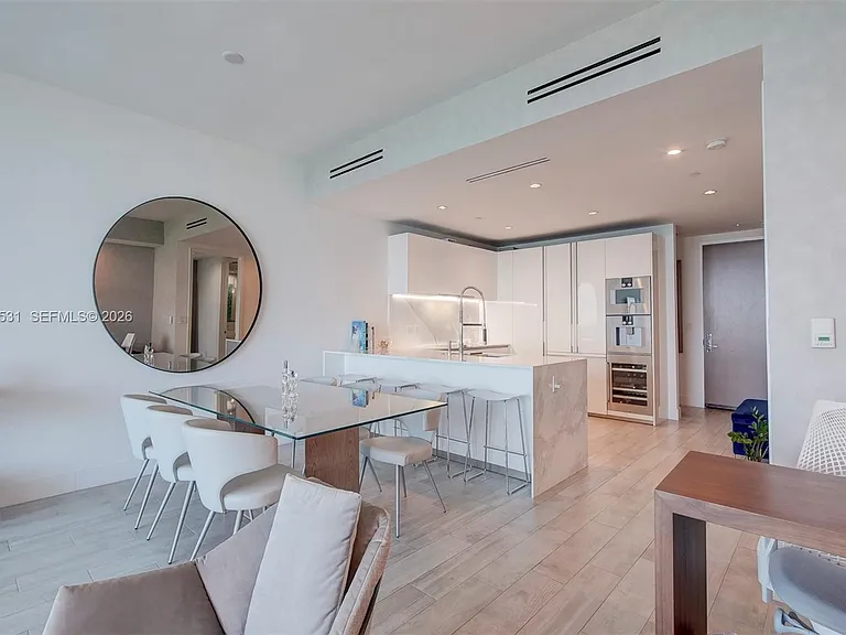 10201 Collins Ave #804 — Photo 8