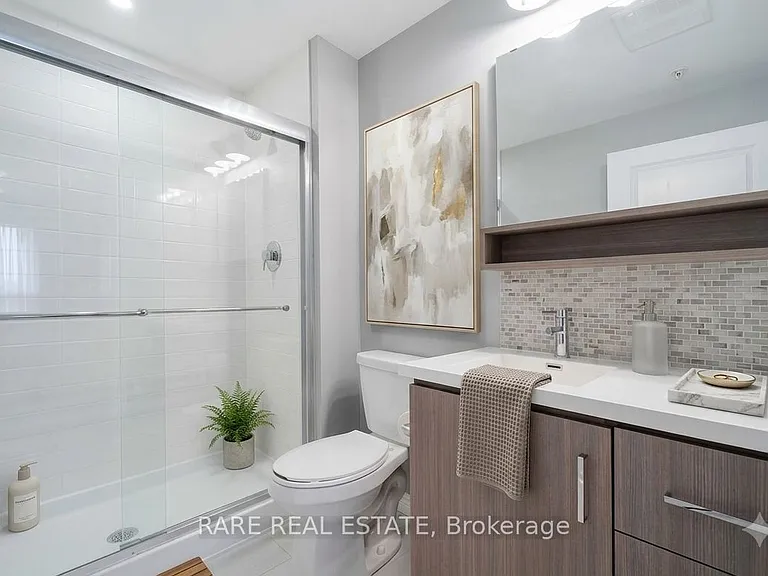 40 Esplanade Ln #315 — Photo 2
