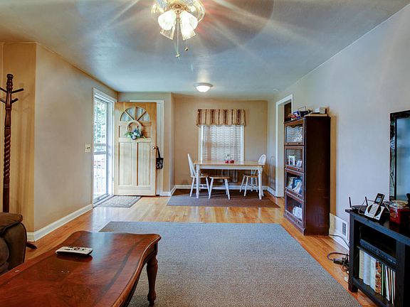 3rd image of 5034 Morwanda St NW