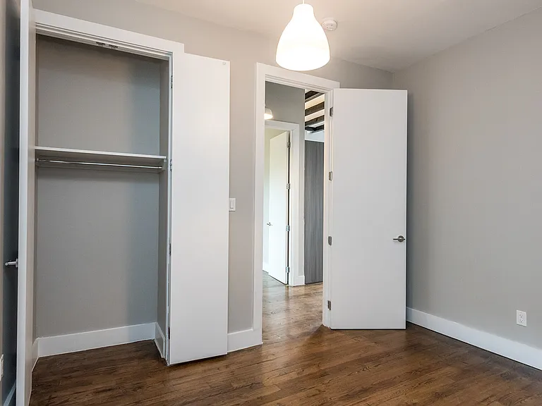 1350 Putnam Ave #2B — Photo 7