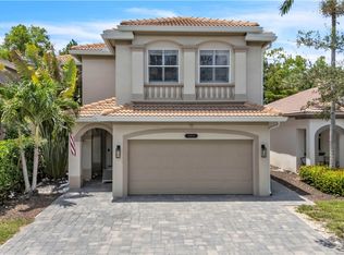 10213 S Silver Palm Dr, Estero, FL 33928