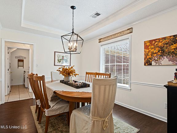4th image of 1384 Pendulum Dr