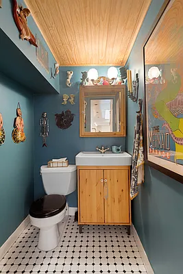 Sold by Corcoran | media 4