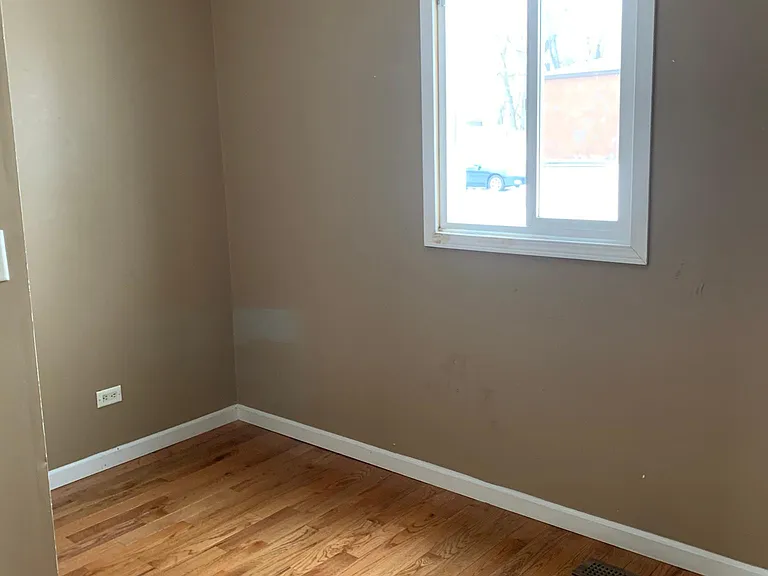 124 Washington St #B — Photo 7