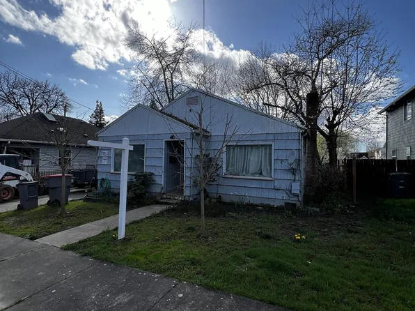 1215 NE Irvine St, McMinnville, OR 97128