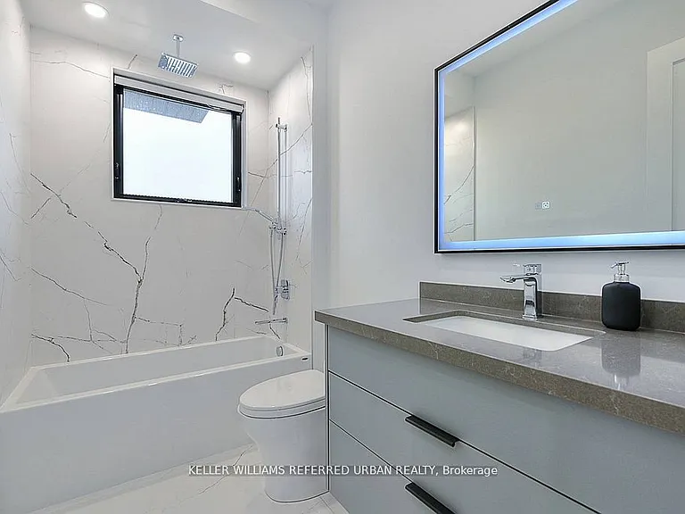 613 Harvie Ave — Photo 16