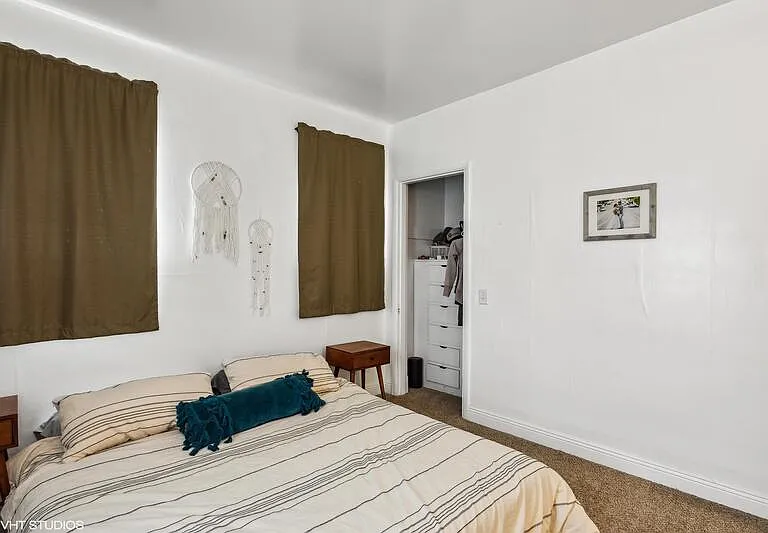 2571 Van Buren Ave — Photo 18