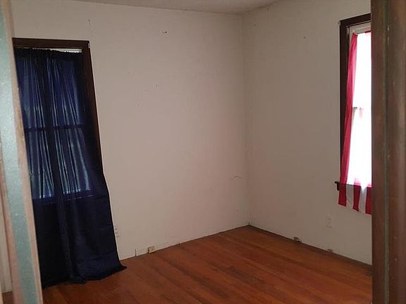 4th image of 4817 Georgia Ave