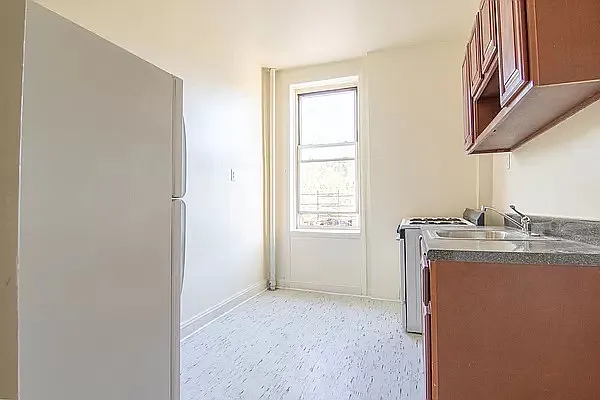 Rented by Scott Williams Realty LLC | media 40