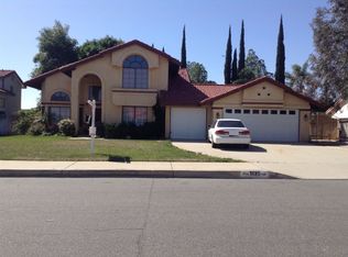 1135 W Cheshire St, Rialto, CA 92377