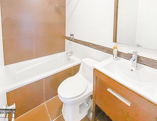 3rd image of 278 S 2nd St #7