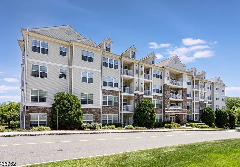 5405 Sanctuary Blvd #5405 — Photo 22
