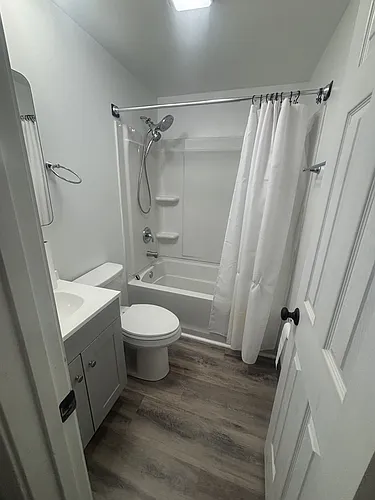 133 W Rosewood Ave #1 Photo 1 133 W Rosewood Ave #1 Photo 1