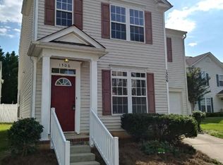 1506 Saffron Ct, Charlotte, NC 28215