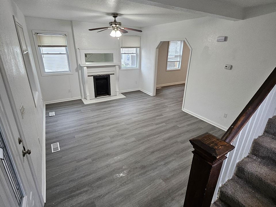 1st image of 1016 W 35th St