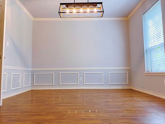 2nd image of 16838 Willow Bend Ct